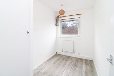 4 bedroom maisonette to rent - Photo 4