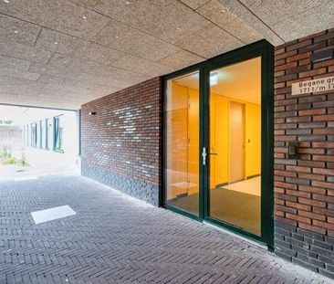 Studio 's-Gravenzandelaan, Den Haag - For Rent - Photo 5