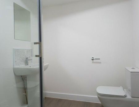 8 bedroom house share to rent - Photo 4