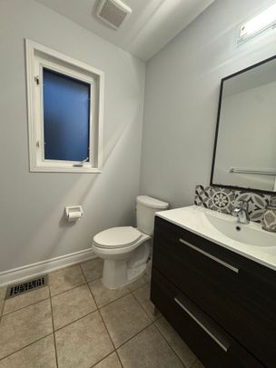 For Lease - 3104 Turbine Crescent, Mississauga, Ontario - Photo 1