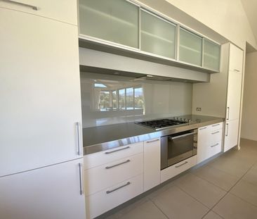 Sought-After Jack's Point location! - Photo 3