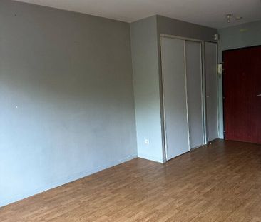 Location appartement 1 pièce 32.62 m² à Fécamp (76400) - Photo 1