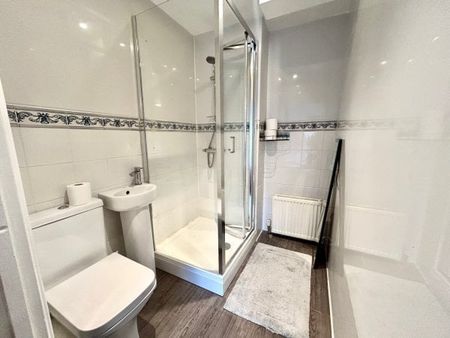 Bernadines, MK18 - Photo 4