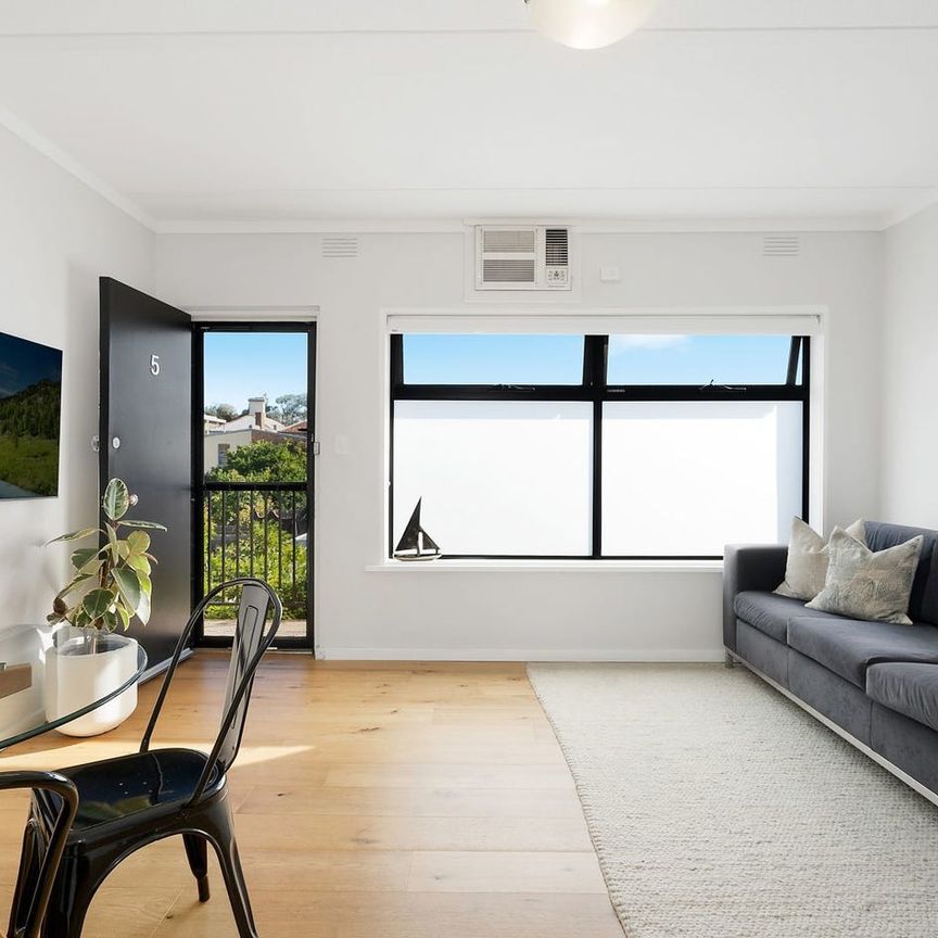 Renovated and Light-filled Apartment in the Perfect Location! - Photo 1