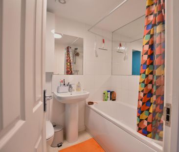 2 bedroom house to rent - Photo 2