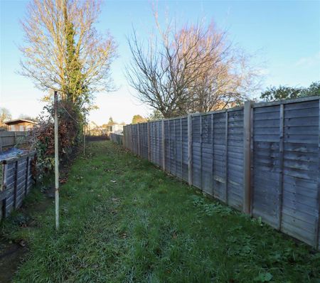 2 bedroom terraced house to rent - Photo 3