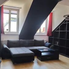 Möblierte Dachgeschosswohnung sucht Nachmieter - Foto 1