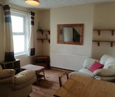 4 bedroom terraced house to rent - Photo 4