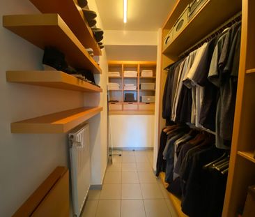 Ruim appartement met 3 slaapkamers nabij centrum Bilzen - Photo 6