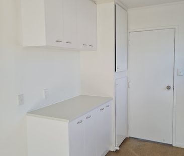 2/321 Weymouth Road, Weymouth - Photo 3