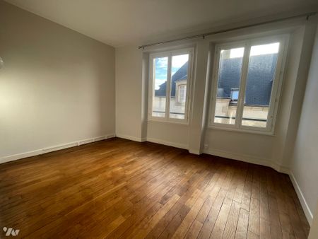 t3 INTRA-MUROS AVEC ASCENSEUR - Photo 4