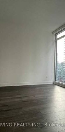 Entertainment district + den 700+sqft! - Photo 1