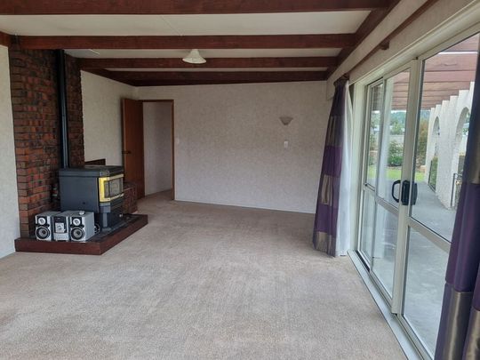 Charming 3BR Home in Winchester - Photo 1