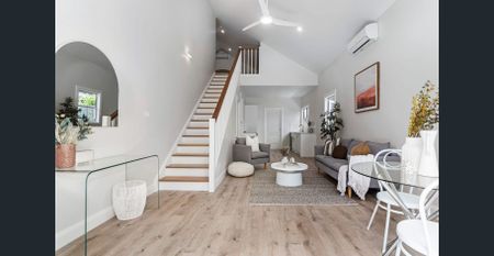 Full Furnished Home with External Granny Flat/Office Area - Photo 2