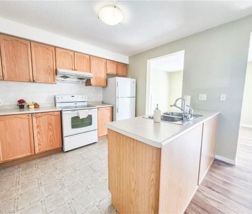 For Lease - 775 Karlsfeld Road, Waterloo, Ontario - Photo 3