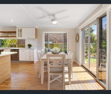 Beautifully Renovated Family Home in Prime Southport Location - Photo 4