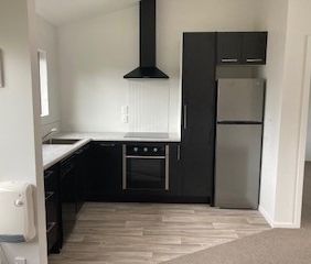 Modern 1-Bedroom Unit for Rent in Hamilton City Central – $440 per ... - Photo 3