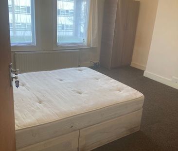 Room in a Shared House, Cambridge Road, E11 - Photo 5