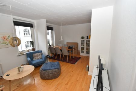 Charmerende lejlighed med opdateret interiør i Aalborgs hjerte - Foto 4