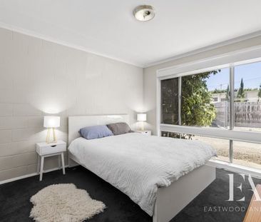 4/18a Roslyn Road, Belmont - Photo 4