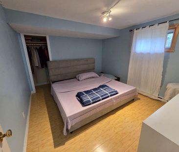 3 ½ À LOUER – RÉNOVÉ, CALME ET PROPRE ! - Photo 3