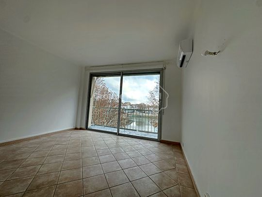 A louer Arles Trinquetaille T3 avec place parking, - Photo 1