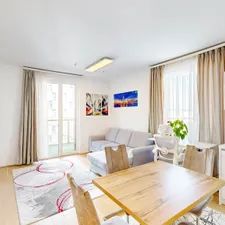 Möblierte 2-Zimmer-Wohnung mit Terrasse und Fernblick zu vermieten — Quartier Belvedere - Foto 1