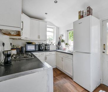 2 bedroom terraced house to rent - Photo 5