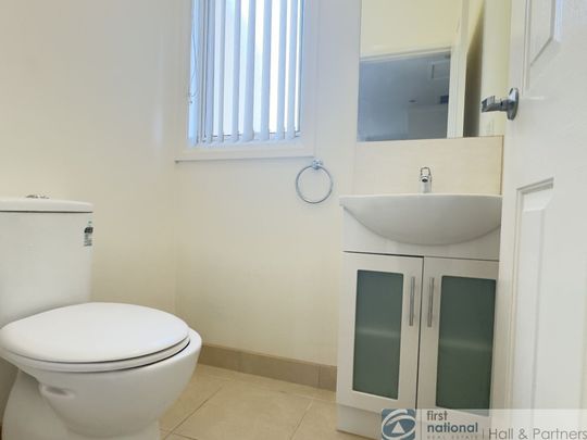 6 / 6 Clement Street, Dandenong - Photo 1