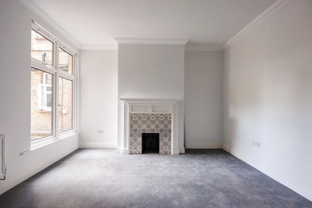 King Street, Twickenham, Middlesex, TW1 - Photo 1