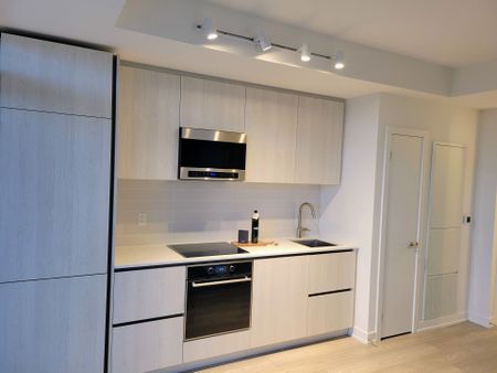 For Lease - 120 Broadway Avenue Unit# 1704, Toronto, Ontario - Photo 2