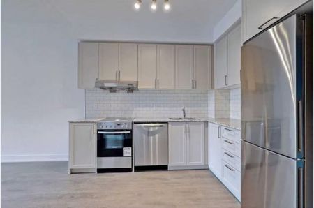 For Lease - 268 Buchanan Drive Unit# 506W, Markham, Ontario - Photo 2