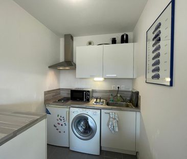 Location Appartement 1 pièce 31m² ANGERS 49000 - Photo 4
