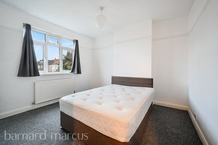 Streatham Vale, London - Photo 4