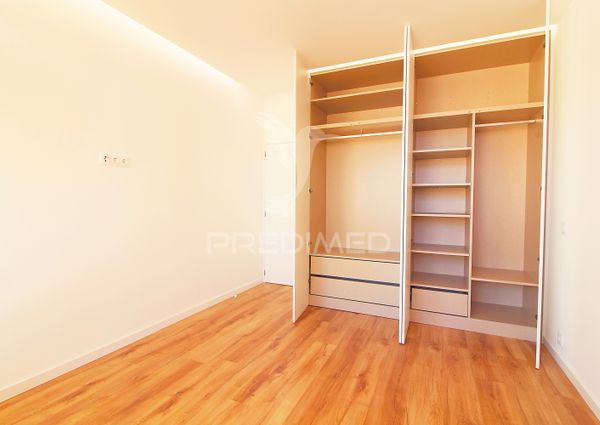 Apartamento T2+1 em Faro