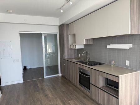 For Lease - 898 Portage Parkway Unit# 5207, Vaughan, Ontario - Photo 4