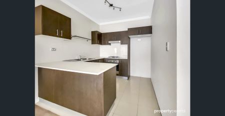 Spacious Two Bedroom Unit in Prime Location! - Photo 4