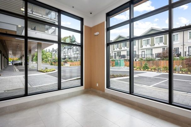 Brand New Condo in Sterling at Bell Centre B – First Month Free! - Photo 1