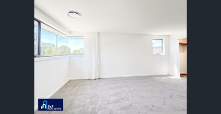 5 Bedroom Family Home - Photo 4