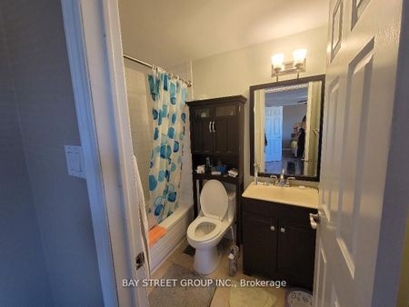 For Lease - 3503 Cherrington Crescent, Mississauga, Ontario - Photo 5