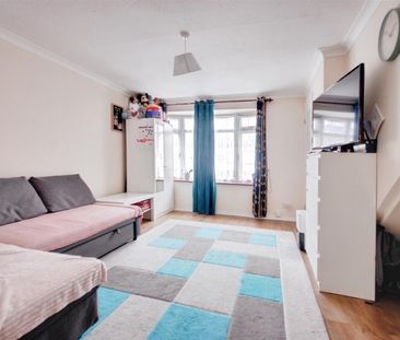 Silk Mill Road, Oxhey - Photo 1