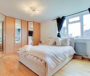 2 bedroom maisonette to rent - Photo 1
