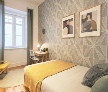 Room in a shared 7-bedroom apartment for rent in Lisbon, perfect for professionals or students - Photo 5