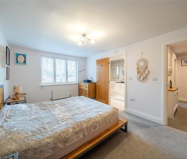 5 bedroom detached house to rent - Photo 5