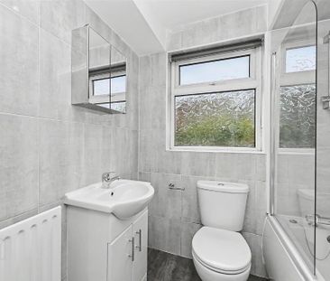 39A Carnbrae Park, Belfast, BT8 6TP - Photo 4