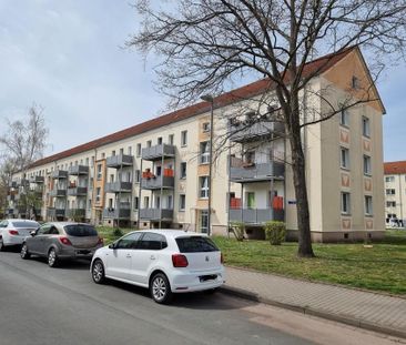 Helle 2-Raumwohnung - Balkon - Tageslichtbad mit Wanne - ideal für ... - Photo 5