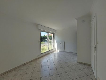 Location Appartement 1 pièce 21m² ROUEN 76000 - Photo 2