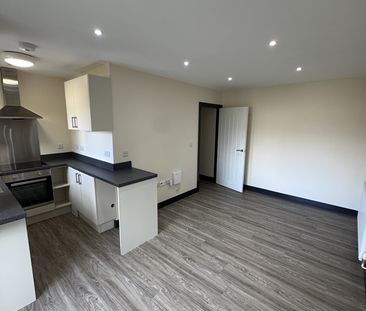 1 Bed Flat, Burgess Road, LE2 - Photo 2