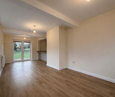 Back Walls, Stow On The Wold GL54 1DR - Photo 1