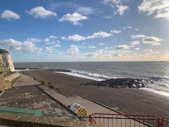 High Street, Rottingdean, Brighton, BN2 - Photo 1